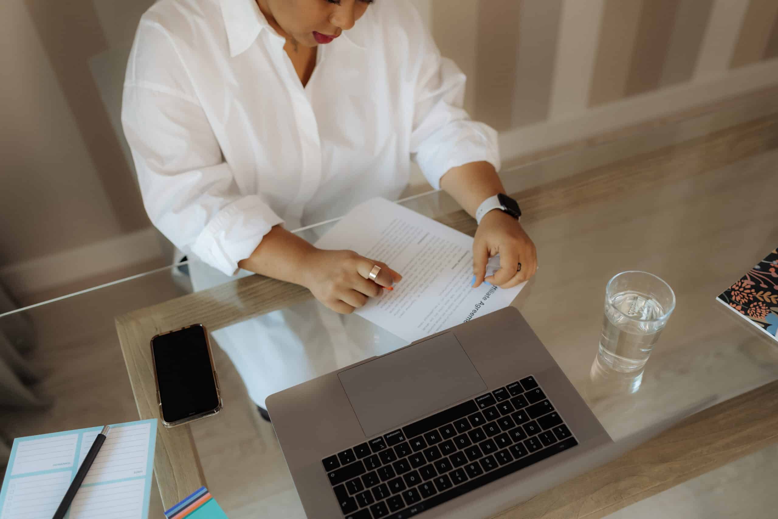 Intygsgivning av ekonomisk plan för bostadsrättsförening i Linköping och Norrköping.